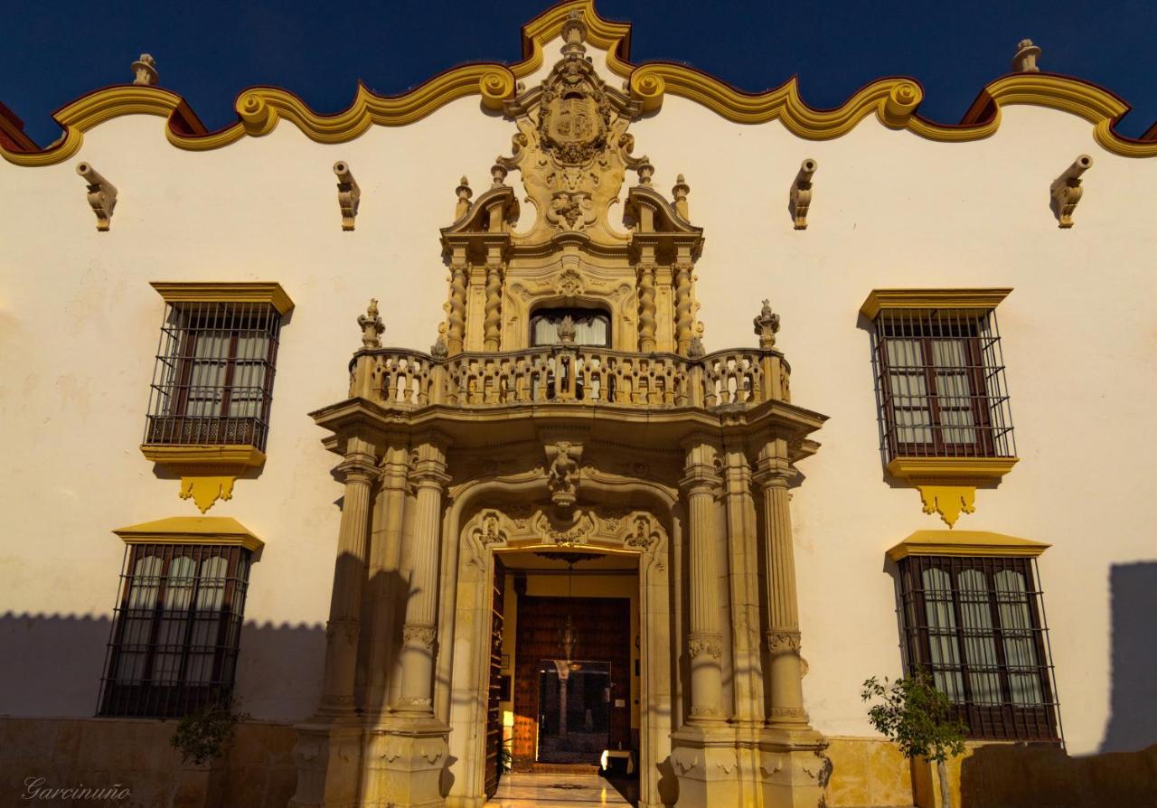 Palacio Marques De La Gomera Osuna Eksteriør billede