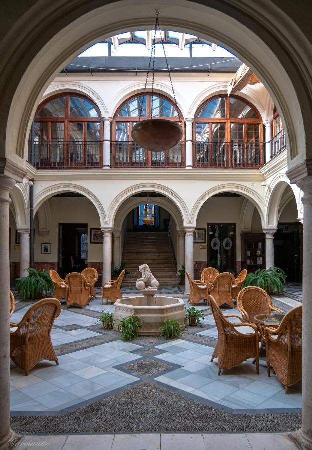 Palacio Marques De La Gomera Osuna Eksteriør billede