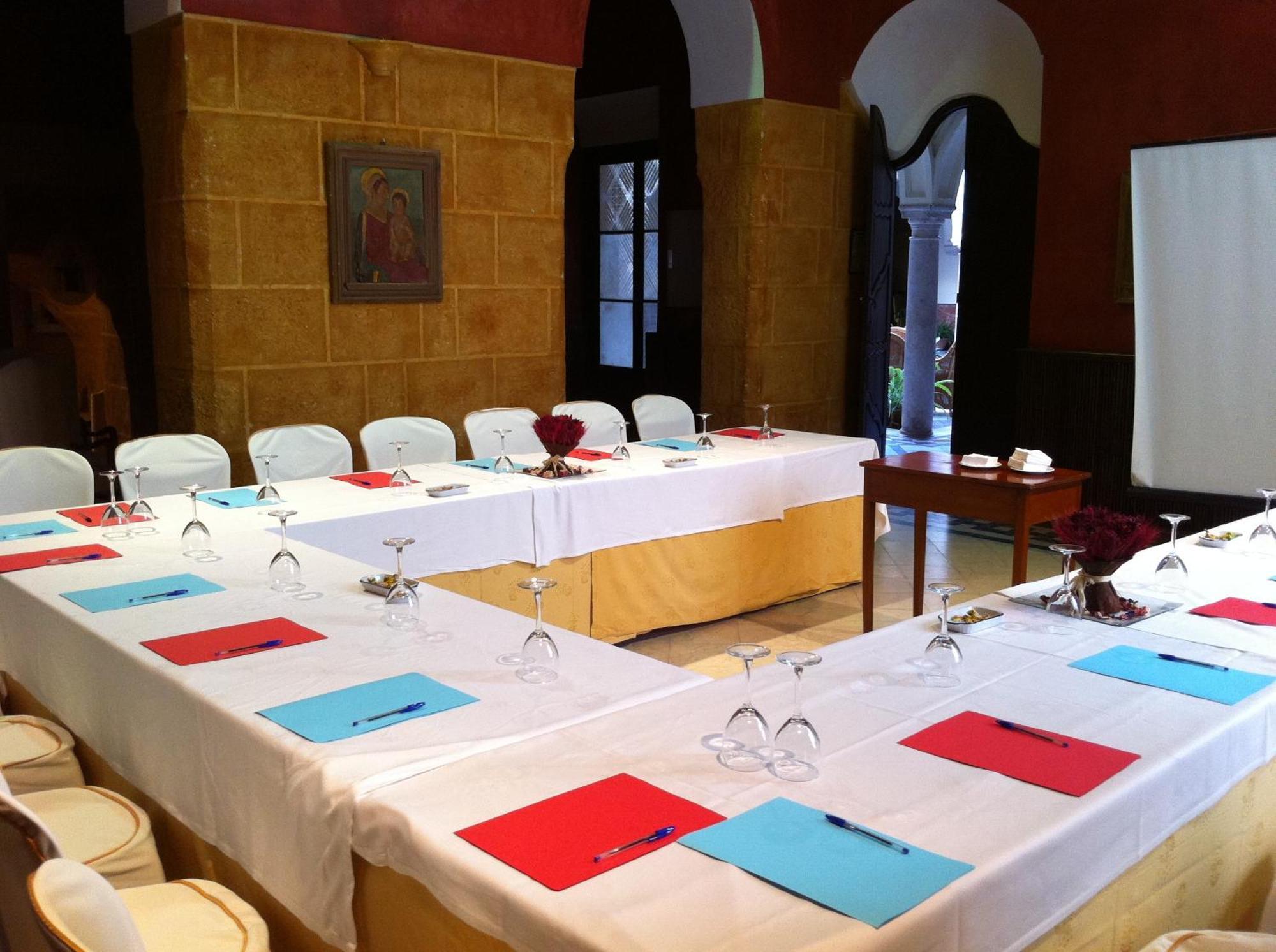 Palacio Marques De La Gomera Osuna Eksteriør billede